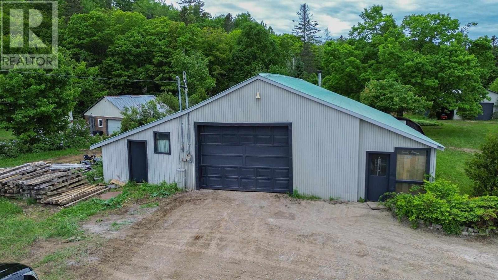 731 Highway 17 N, Aweres Twp, Ontario  P6A 5K7 - Photo 40 - SM261517