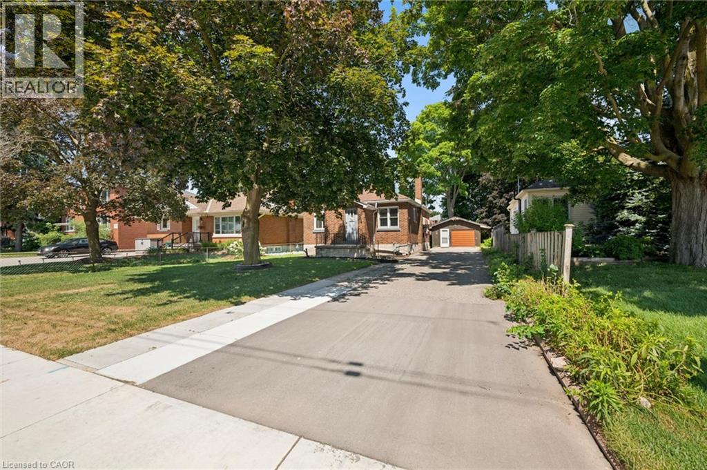 714 Frederick Street, Kitchener, Ontario  N2B 2B2 - Photo 2 - 40849289