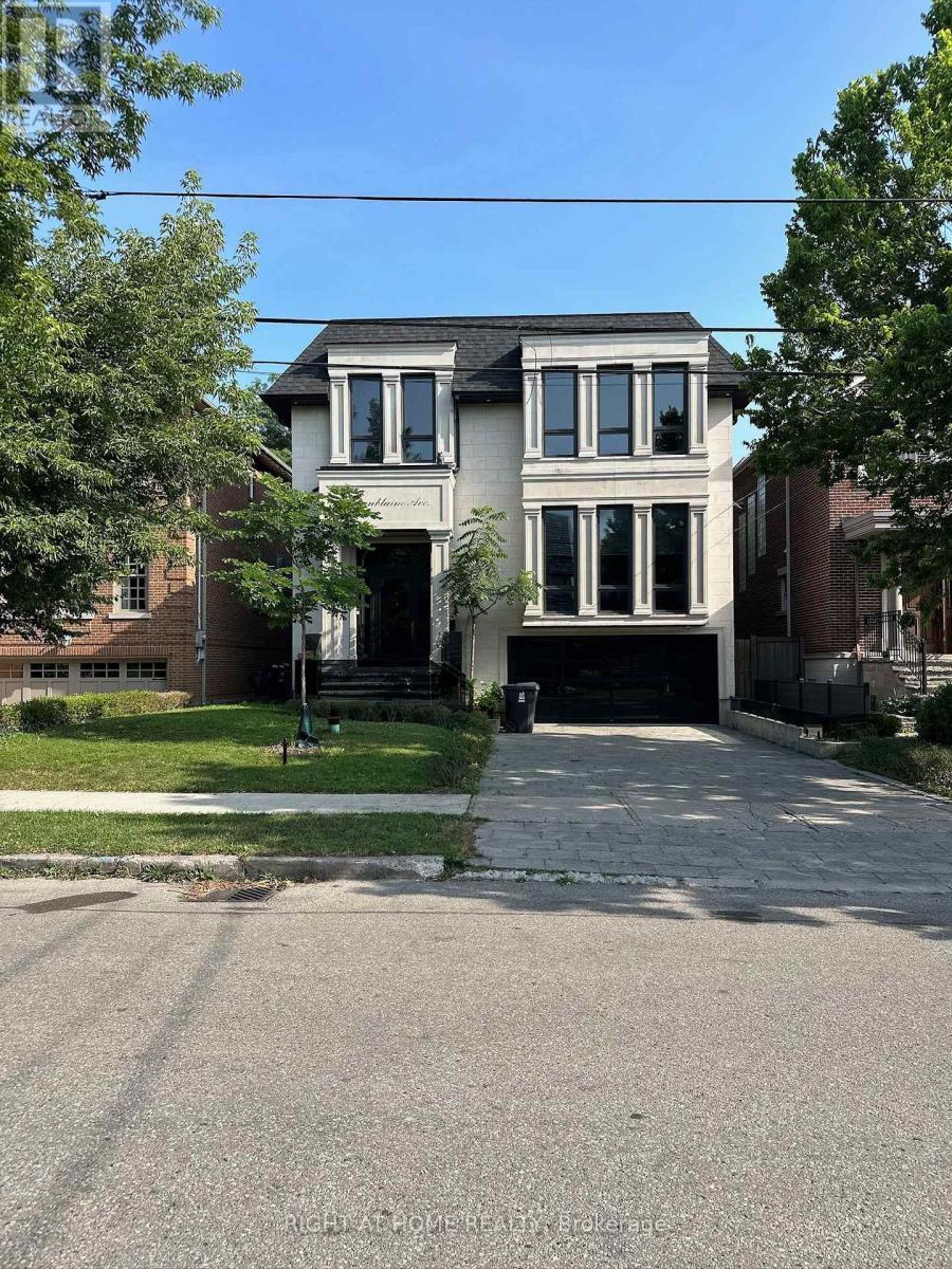 75 DUNBLAINE AVENUE, Toronto, Ontario