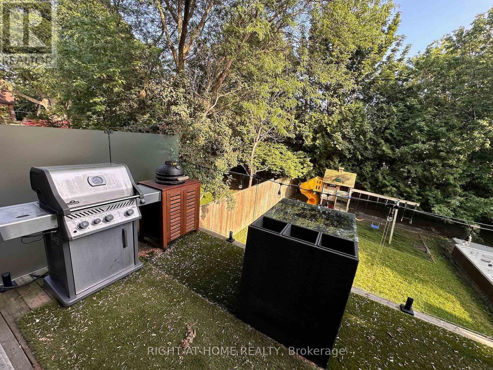 75 Dunblaine Avenue, Toronto, Ontario  M5M 2S2 - Photo 33 - C13561436