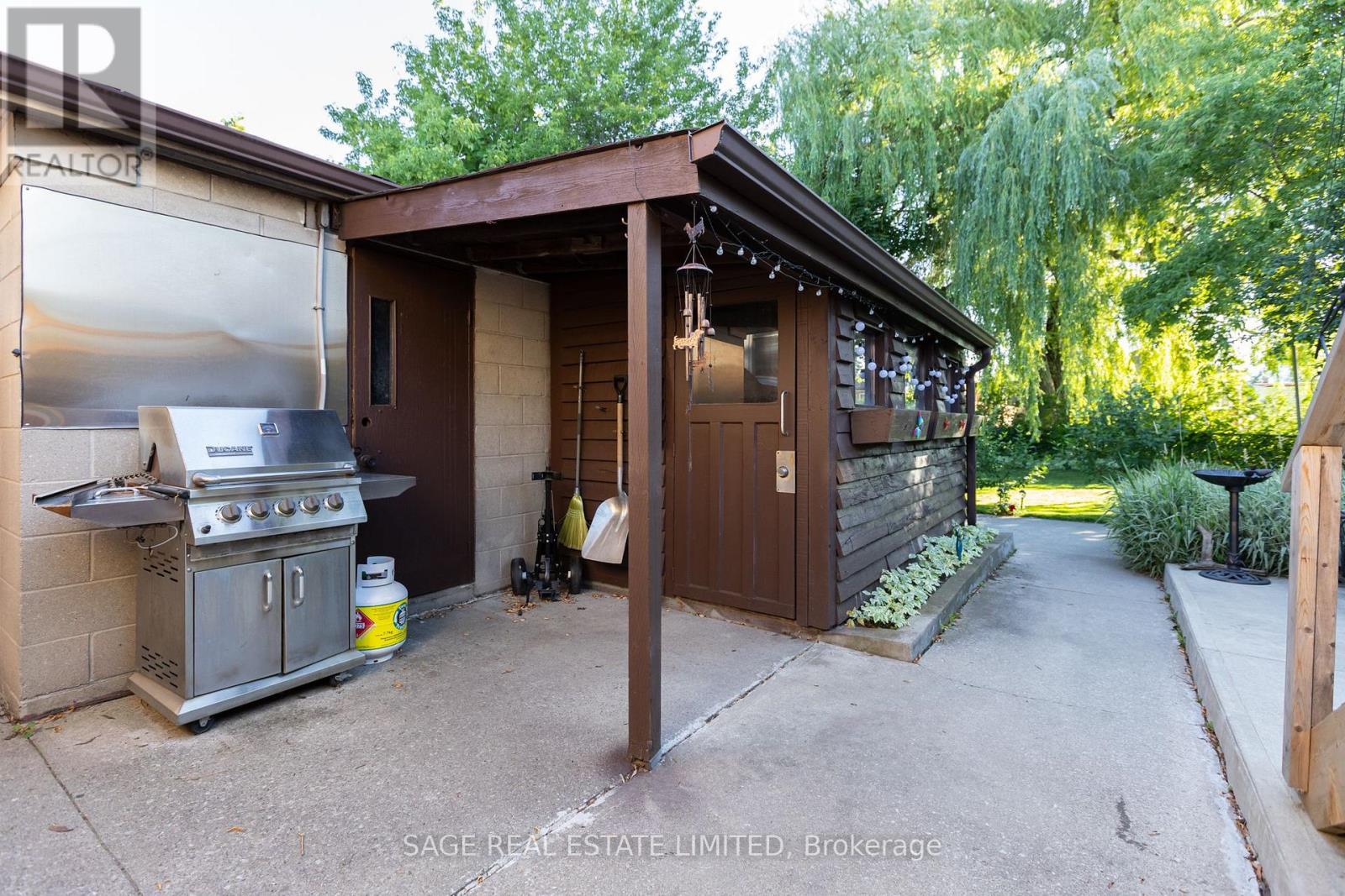 8 Lombardy Crescent, Toronto, Ontario  M1K 4N8 - Photo 21 - E13539750