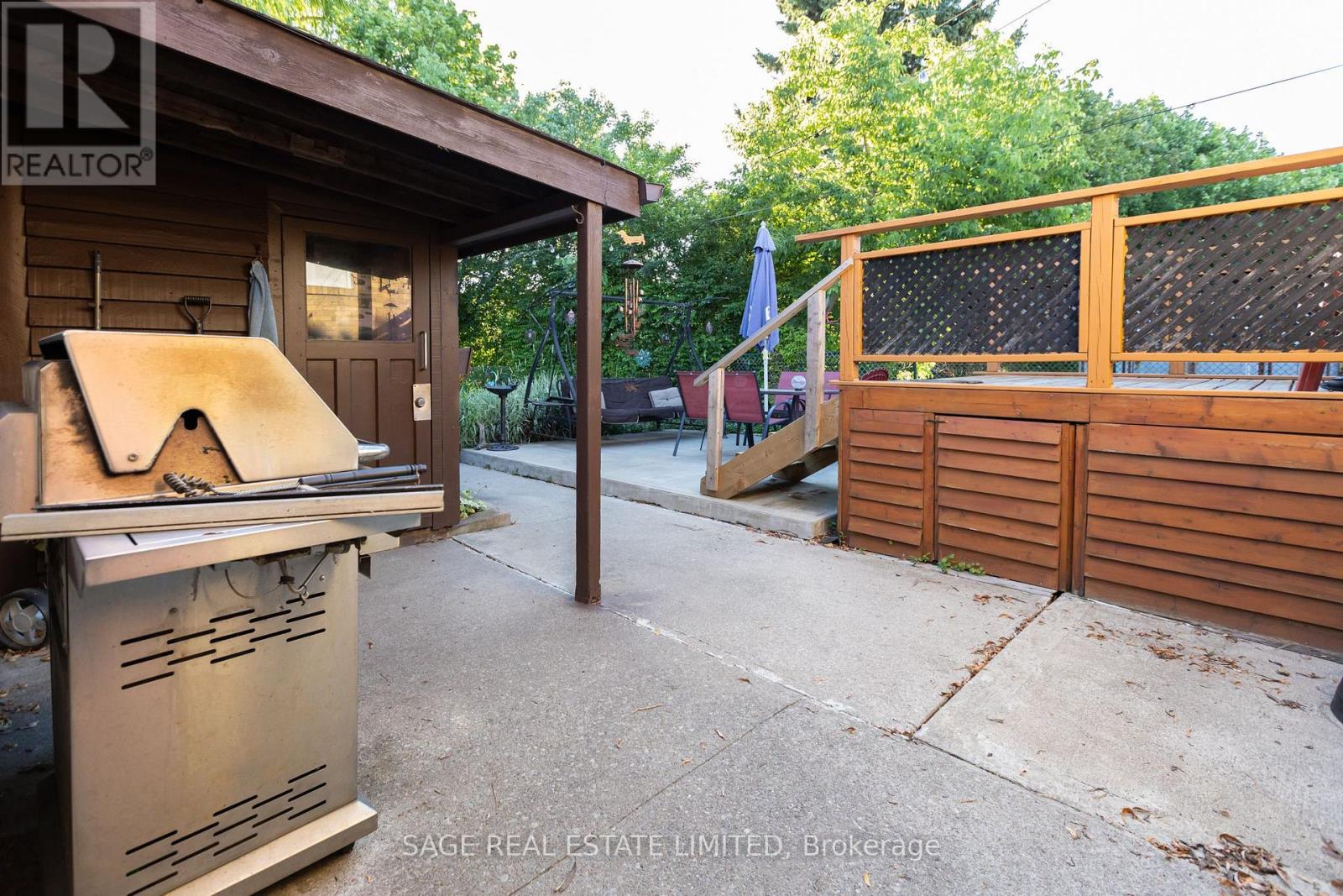 8 Lombardy Crescent, Toronto, Ontario  M1K 4N8 - Photo 25 - E13539750