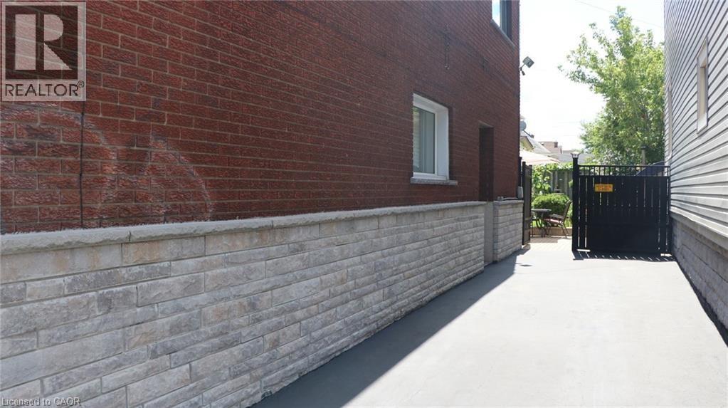 1476 Barton Street E Unit# 2, Hamilton, Ontario  L8H 2W9 - Photo 12 - 40837897