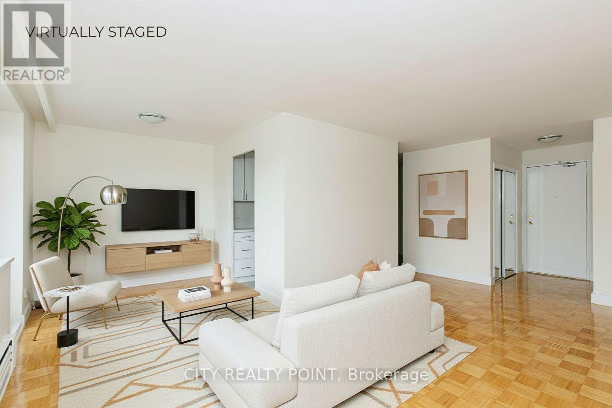 403 - 2 GRANDSTAND PLACE, Toronto, Ontario