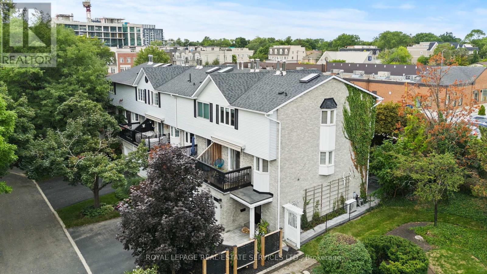 5 - 2303 MARINE DRIVE, Oakville, Ontario
