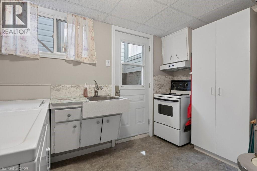 409 Mohawk Road W, Hamilton, Ontario  L9C 1W5 - Photo 34 - 40844134