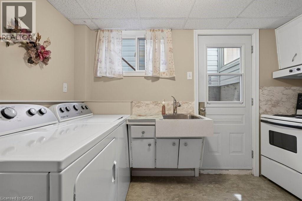 409 Mohawk Road W, Hamilton, Ontario  L9C 1W5 - Photo 33 - 40844134