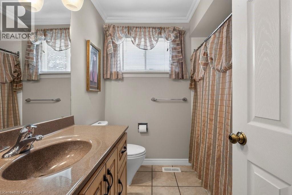 409 Mohawk Road W, Hamilton, Ontario  L9C 1W5 - Photo 22 - 40844134
