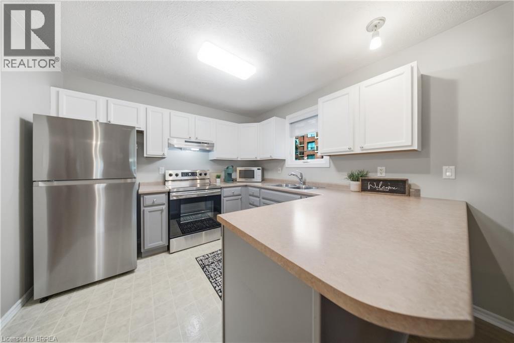 58 Waterloo Street Unit# 4, Brantford, Ontario  N3T 3R8 - Photo 8 - 40849367