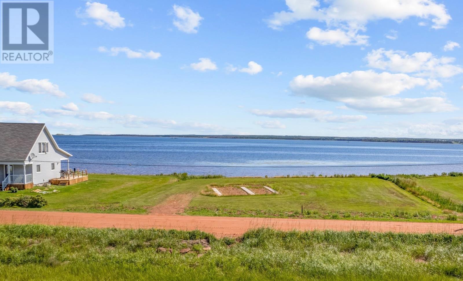 214 Hebrides Lane, New London, Stanley Bridge, Prince Edward Island C0B 1M0 - Photo 2 - 202619349