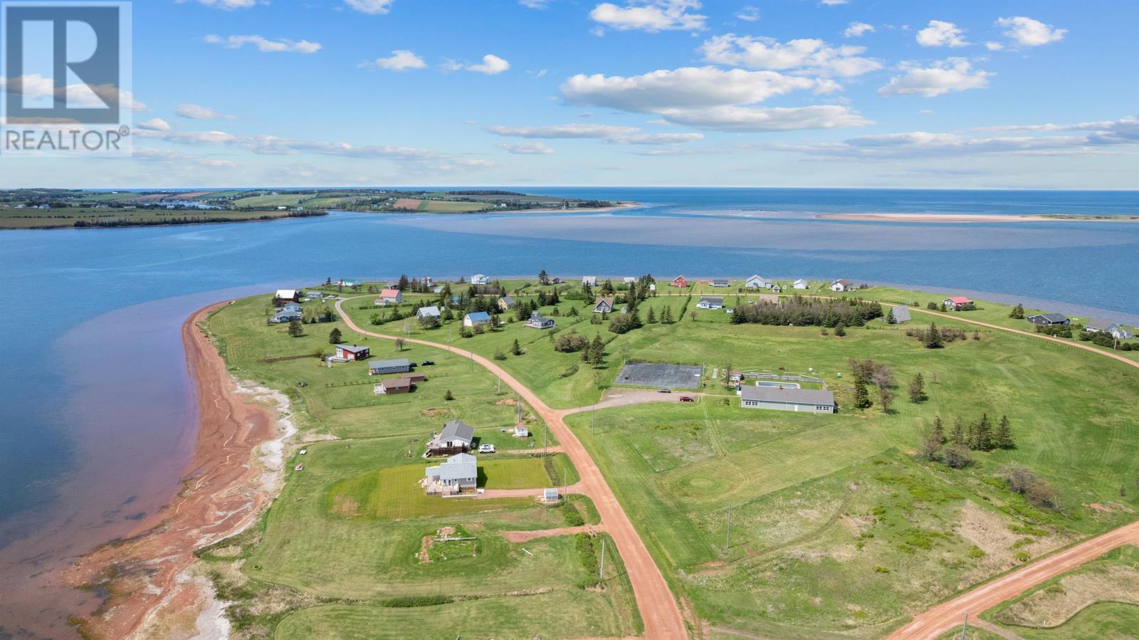 422 Hebrides Lane, New London, Prince Edward Island  C0B 1M0 - Photo 13 - 202619354