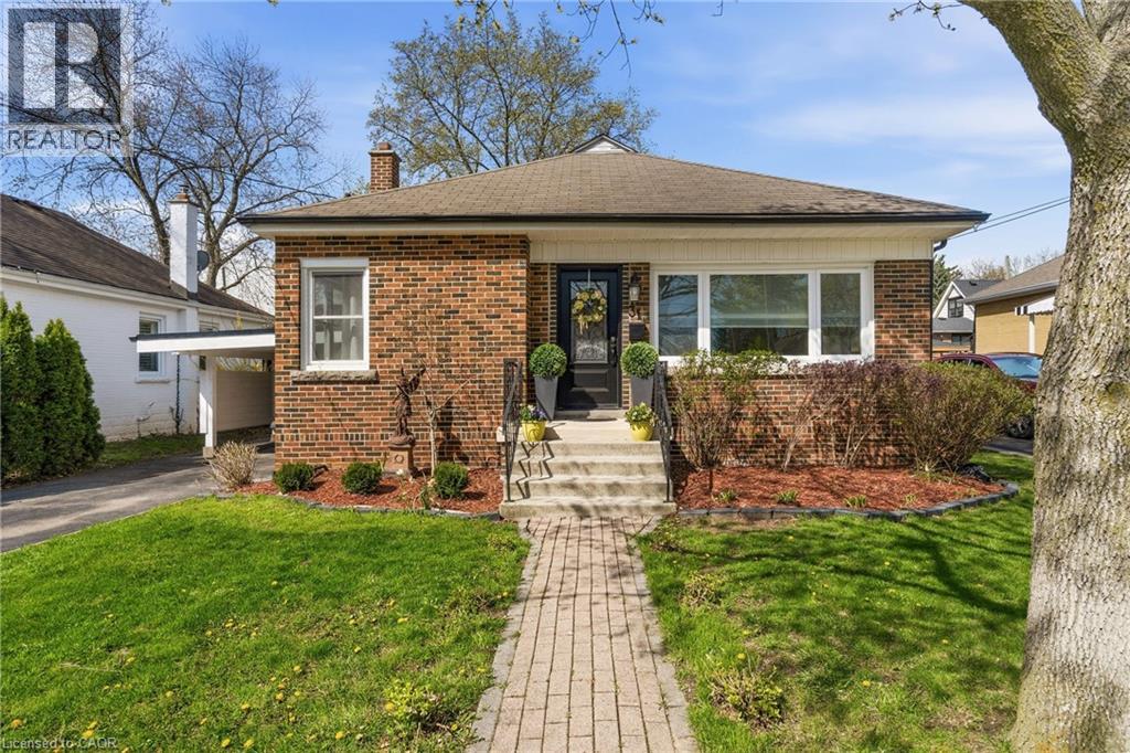 31 CAMERON Avenue, Dundas, Ontario