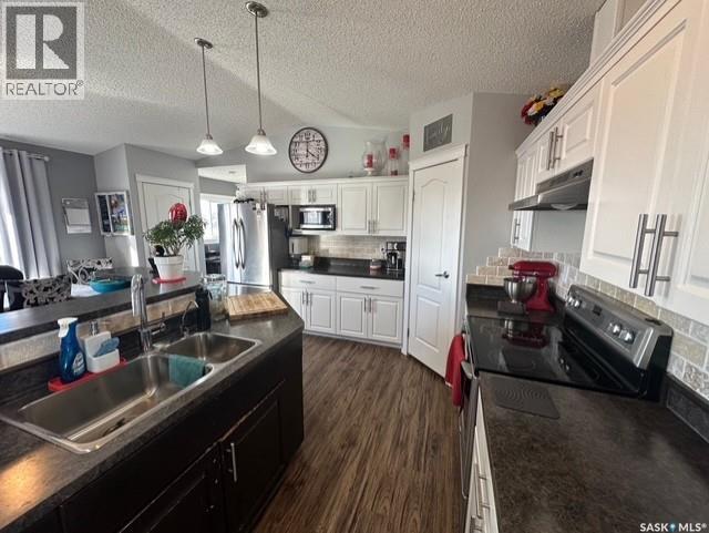 Verwood Acreage, Excel Rm No. 71, Saskatchewan  S0H 4G0 - Photo 8 - SK044303
