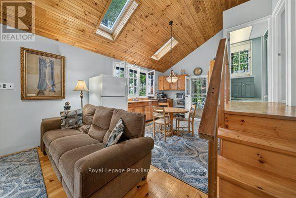 406 Mazinaw Lake Road, Addington Highlands, Ontario  K0K 1H0 - Photo 10 - X13631158
