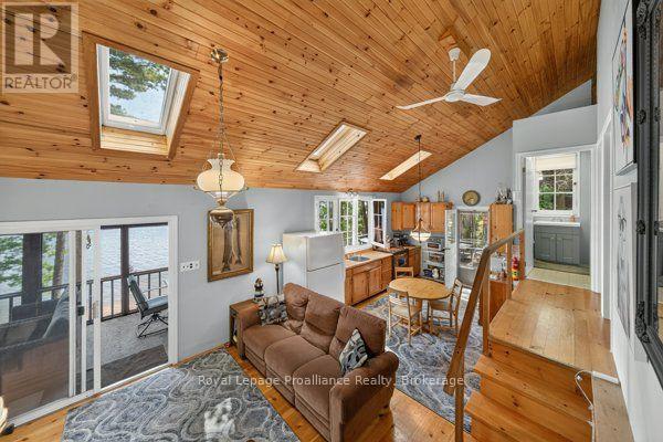 406 Mazinaw Lake Road, Addington Highlands, Ontario  K0K 1H0 - Photo 14 - X13631158