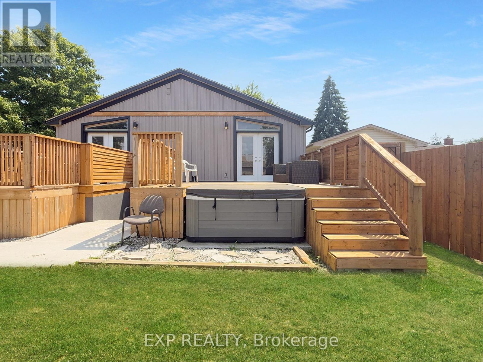 17 Greenfield Court, London South, Ontario  N6E 1K9 - Photo 29 - X13631160