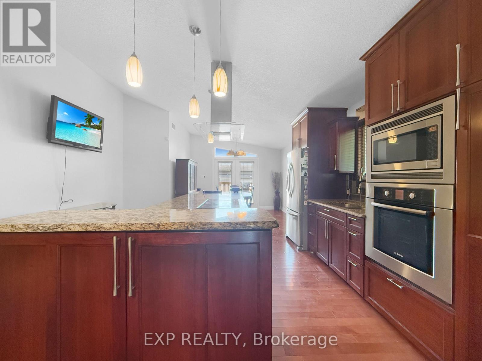 17 Greenfield Court, London South, Ontario  N6E 1K9 - Photo 8 - X13631160
