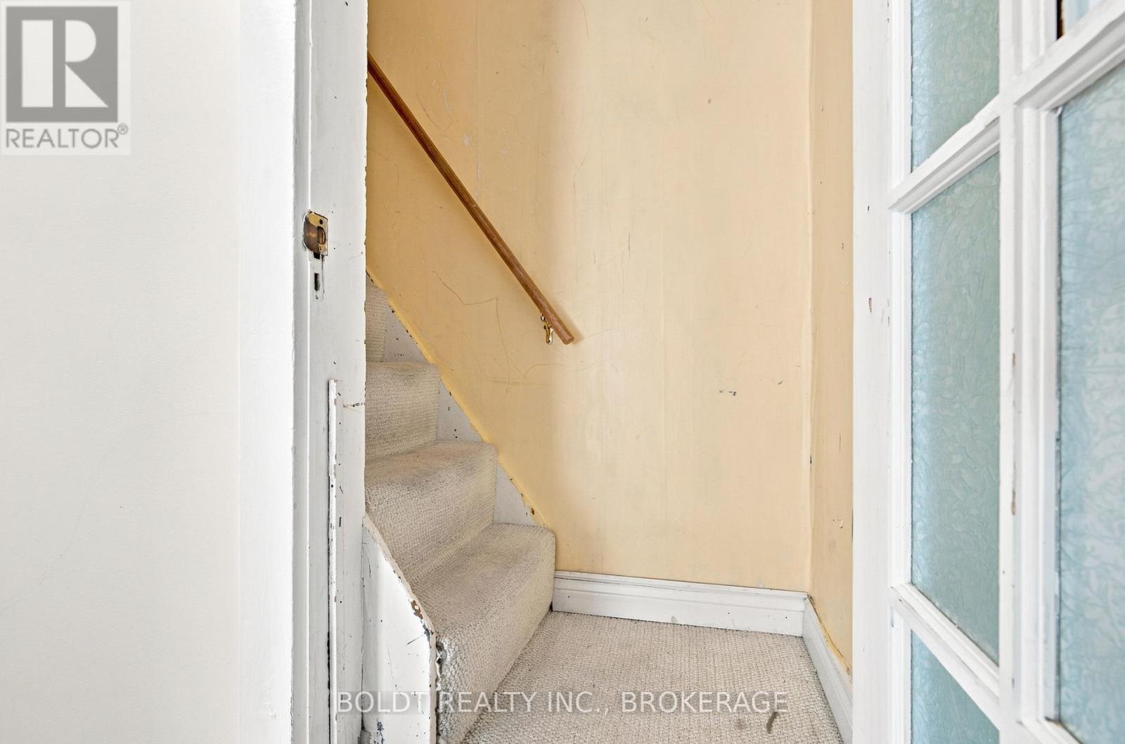 42 Thomas Street, St. Catharines, Ontario  L2R 6L9 - Photo 27 - X13631164