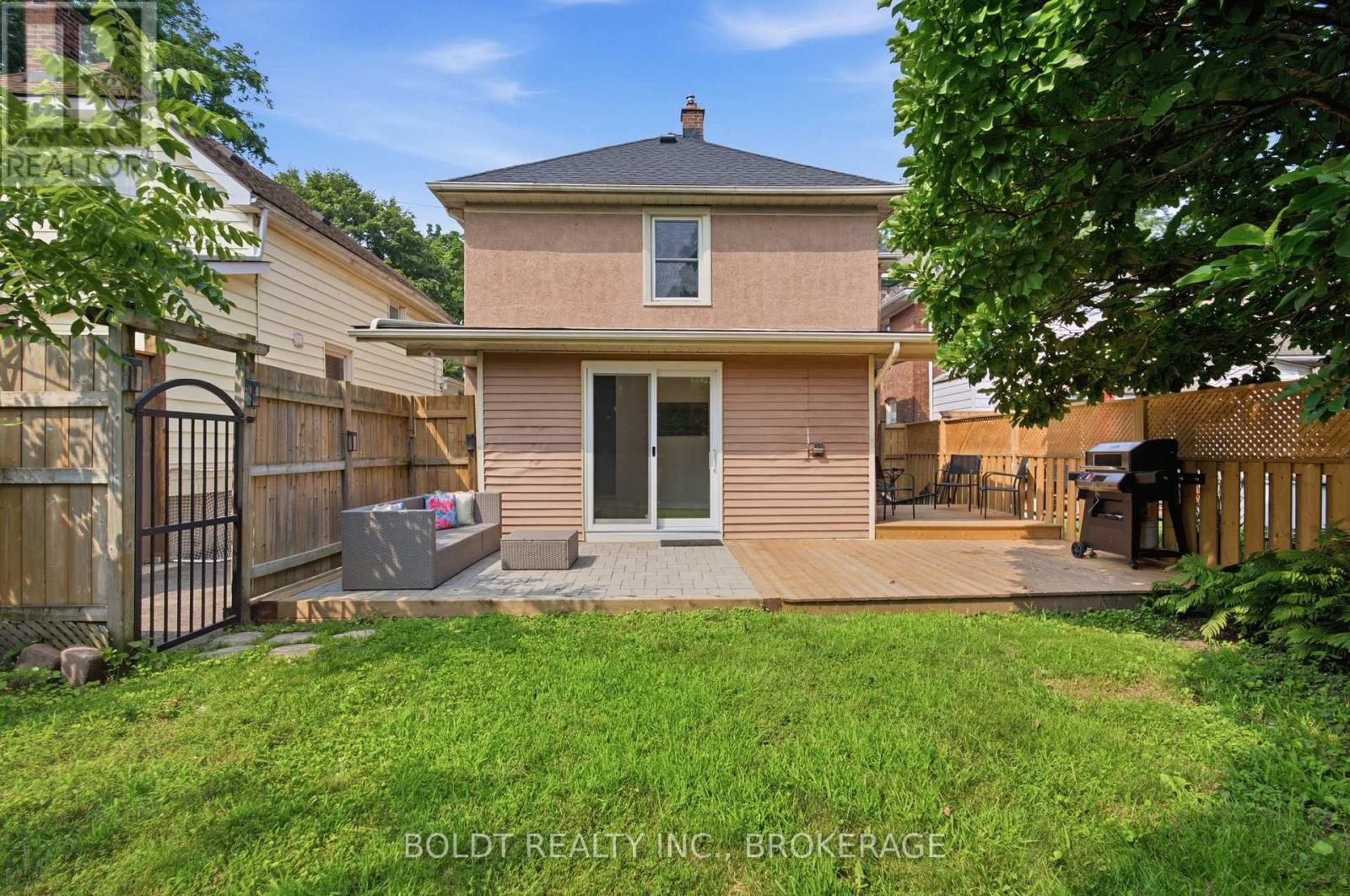 42 Thomas Street, St. Catharines, Ontario  L2R 6L9 - Photo 34 - X13631164