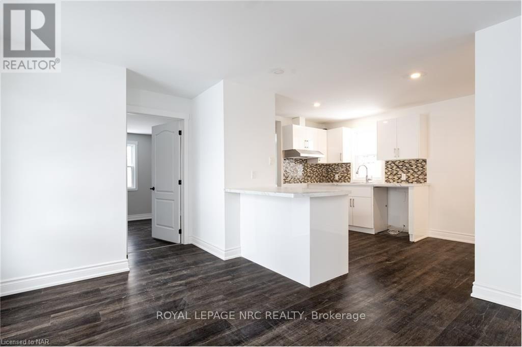 5751 Leonard Avenue, Niagara Falls, Ontario  L2G 4R4 - Photo 8 - X13631168