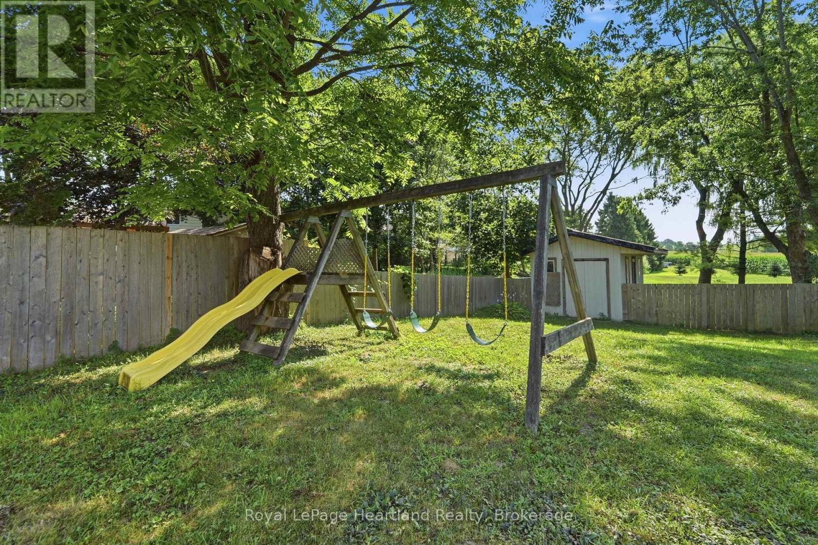 54 Coleman Street, Huron East, Ontario  N0M 1L0 - Photo 36 - X13631156