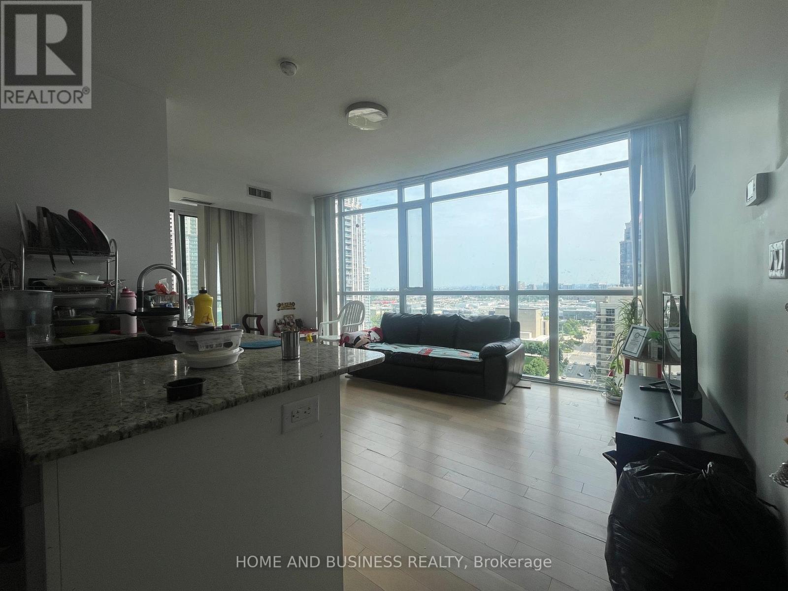 1908 - 4099 Brickstone Mews, Mississauga, Ontario L5B 0E9 - Photo 5 - W13631174