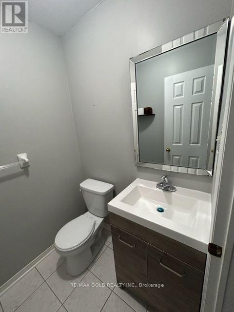 6863 Apex Court, Mississauga, Ontario  L5N 7H6 - Photo 16 - W13612896