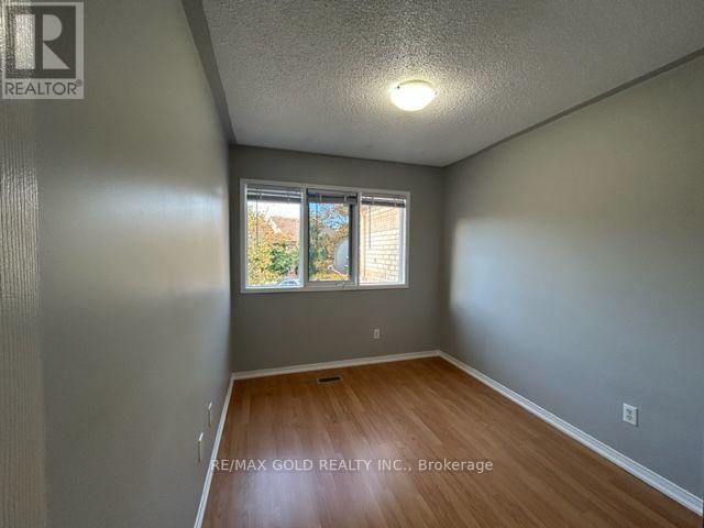 6863 Apex Court, Mississauga, Ontario  L5N 7H6 - Photo 15 - W13612896
