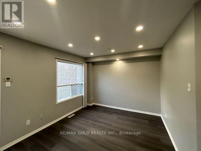 6863 Apex Court, Mississauga, Ontario  L5N 7H6 - Photo 6 - W13612896