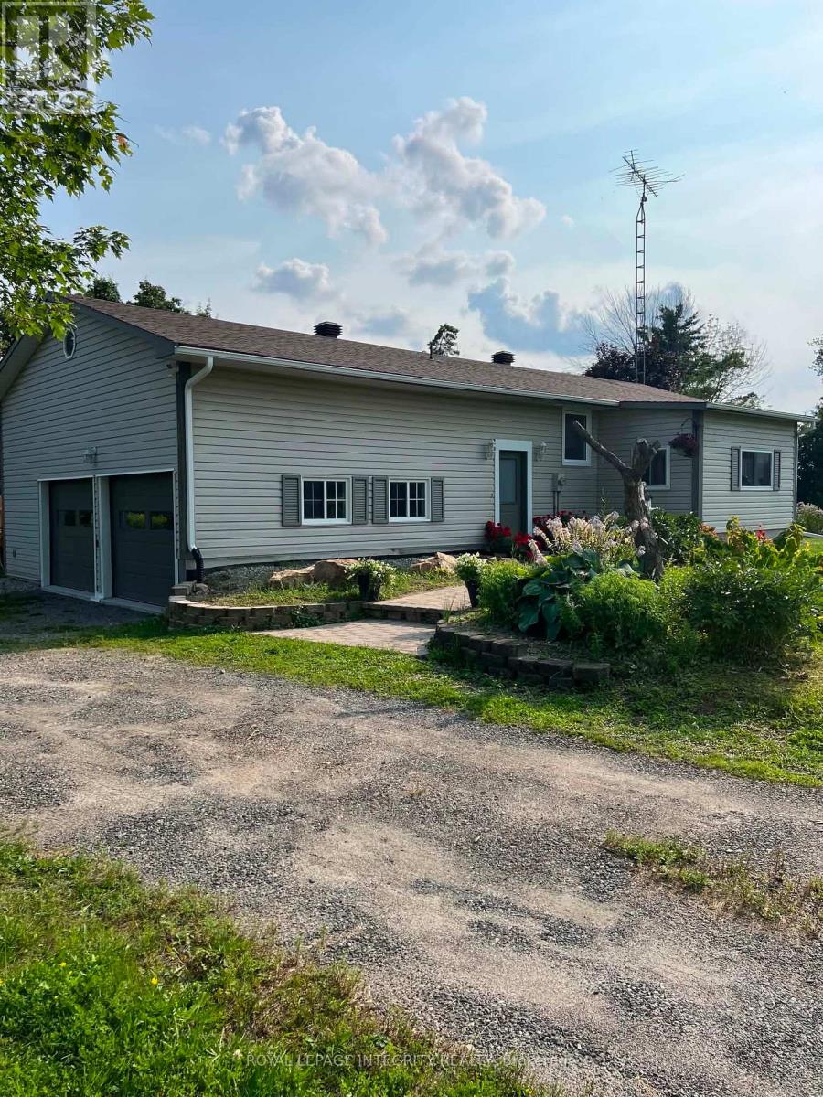 677 Bowes Side Road, Tay Valley, Ontario  K7H 3C6 - Photo 2 - X13165026