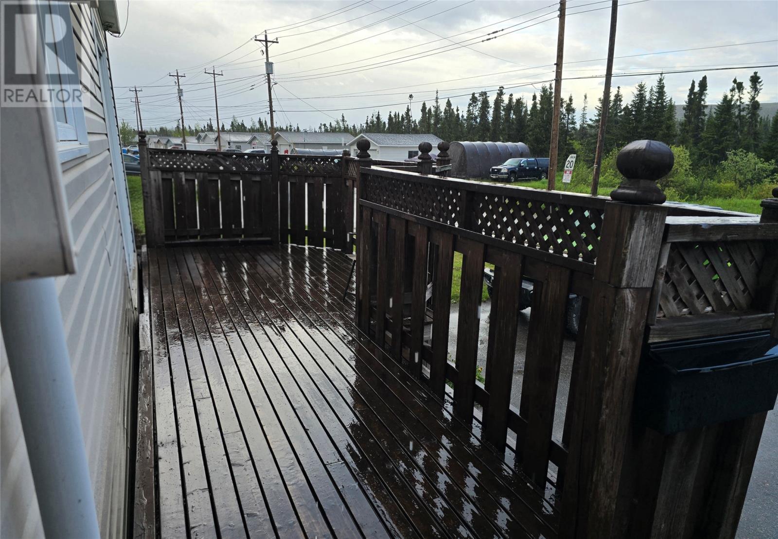 908 Tamarck Drive, Labrador City — photo 5