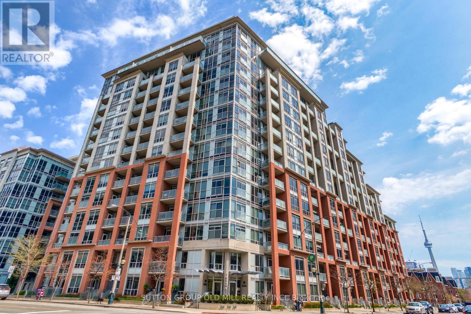 1124 - 1 SHAW STREET, Toronto, Ontario