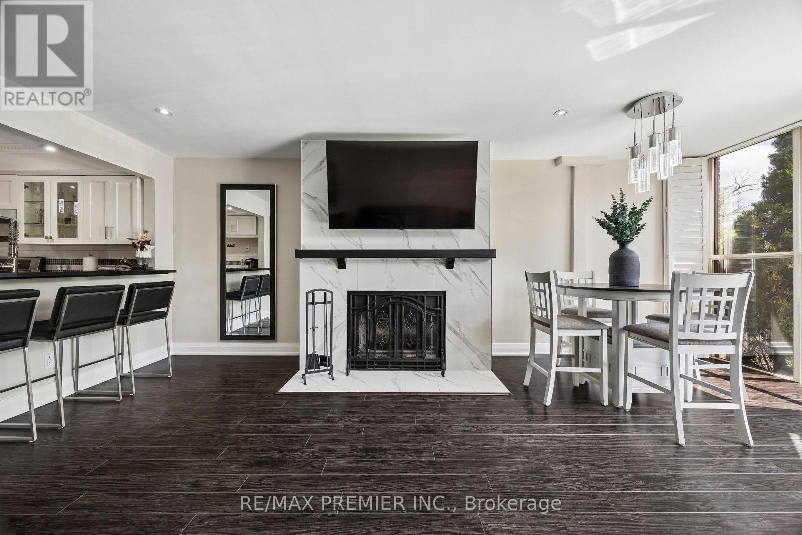 8 - 100 Arbors Lane, Vaughan, Ontario L4L 7G4 - Photo 4 - N13417548