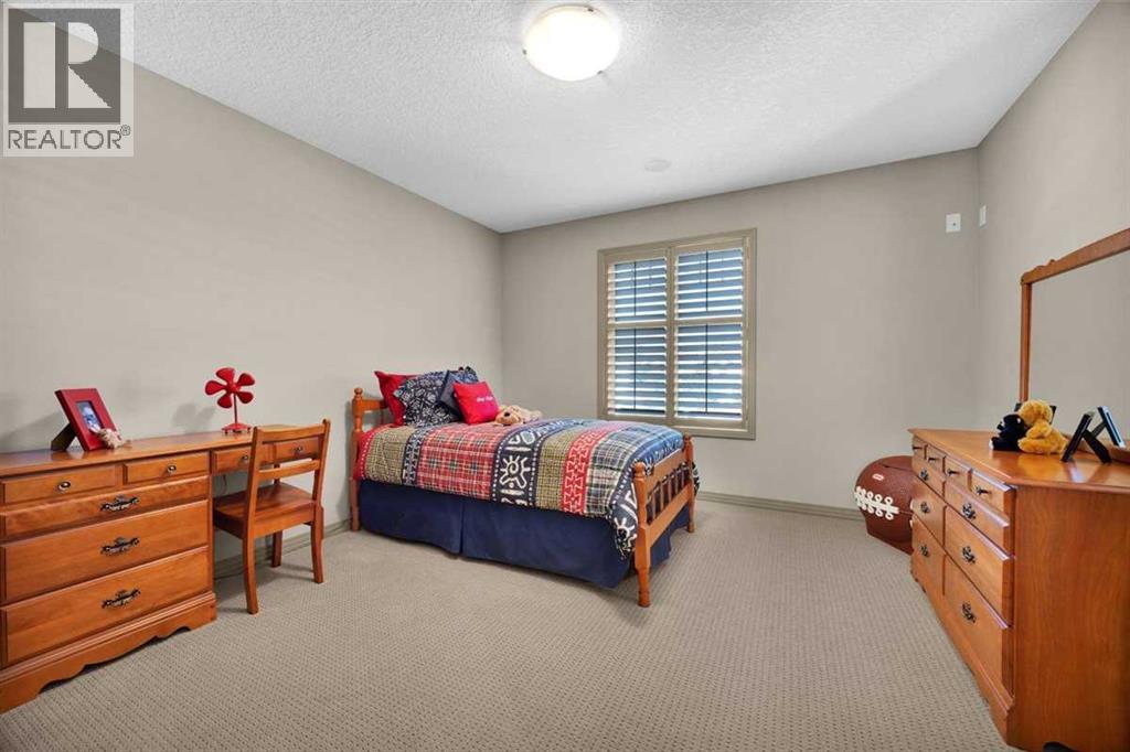 146 Springborough Point SW, Calgary, Alberta  T3H 5T5 - Photo 22 - A2332993