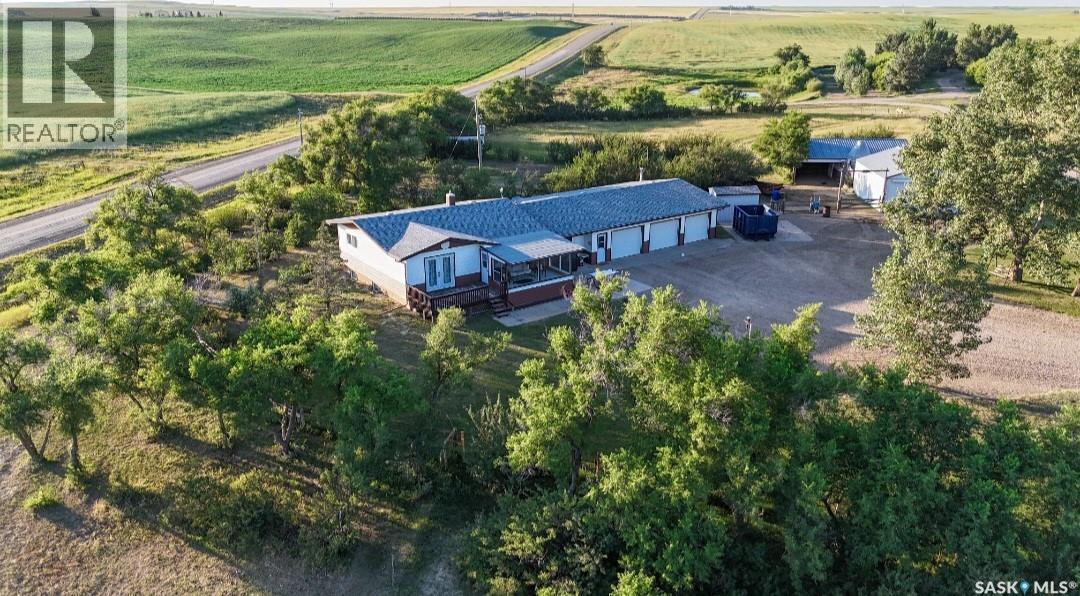 Anderson Acres, Swift Current Rm No. 137, Saskatchewan S9H 4M7 - Photo 2 - SK044285