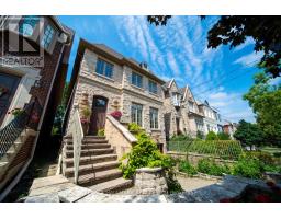 124 FELBRIGG AVENUE, Toronto, Ontario