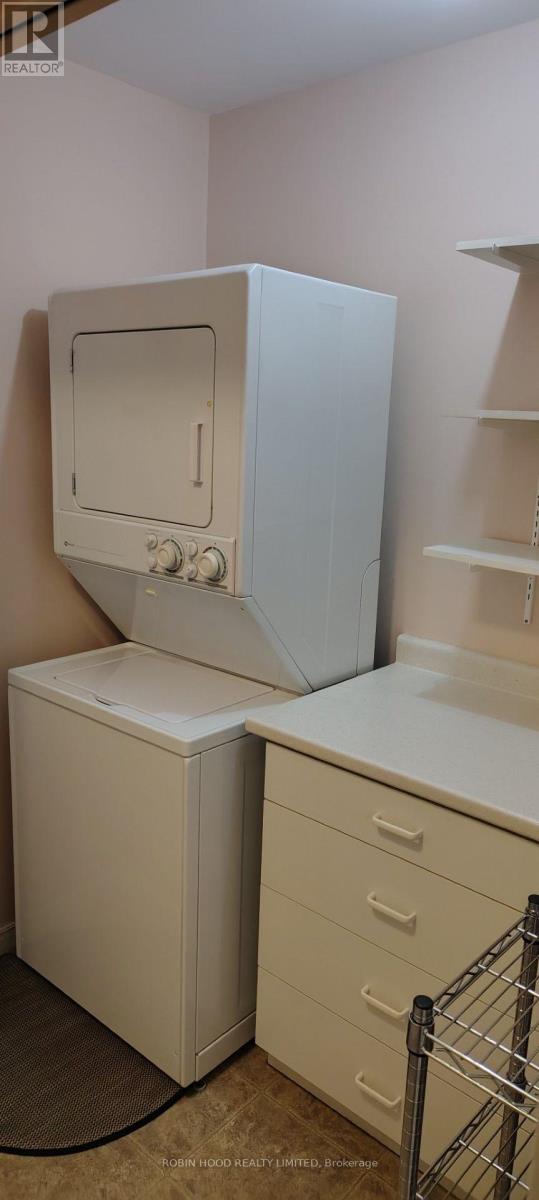 Unit 11 - 21 Earl Drive, Chatham-Kent, Ontario  N7M 6E6 - Photo 8 - X12946986