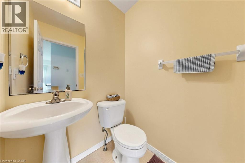 110 Activa Avenue Unit# A5, Kitchener, Ontario N2E 4K4 - Photo 15 - 40845508