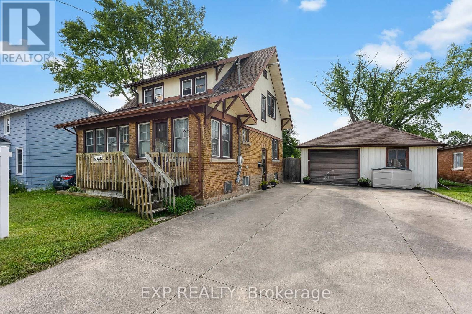 3938 MAIN STREET, Niagara Falls, Ontario