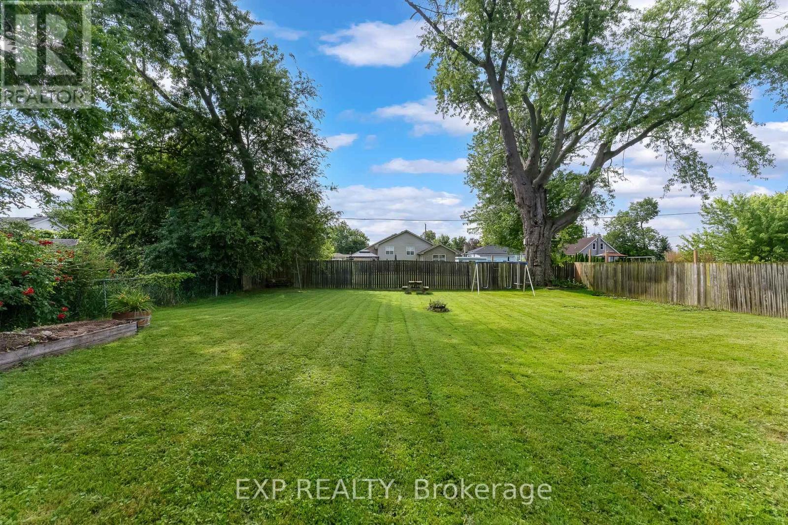 3938 Main Street, Niagara Falls, Ontario  L2G 6B6 - Photo 14 - X13631246