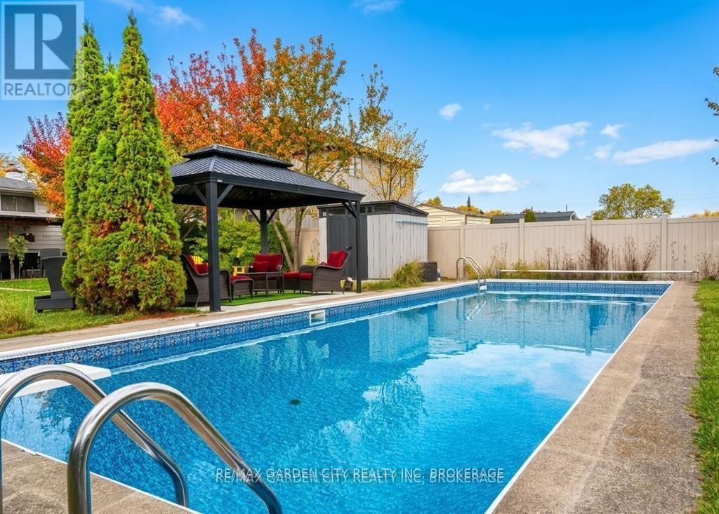 78 Meredith Drive, St. Catharines, Ontario  L2M 6C7 - Photo 2 - X13631252