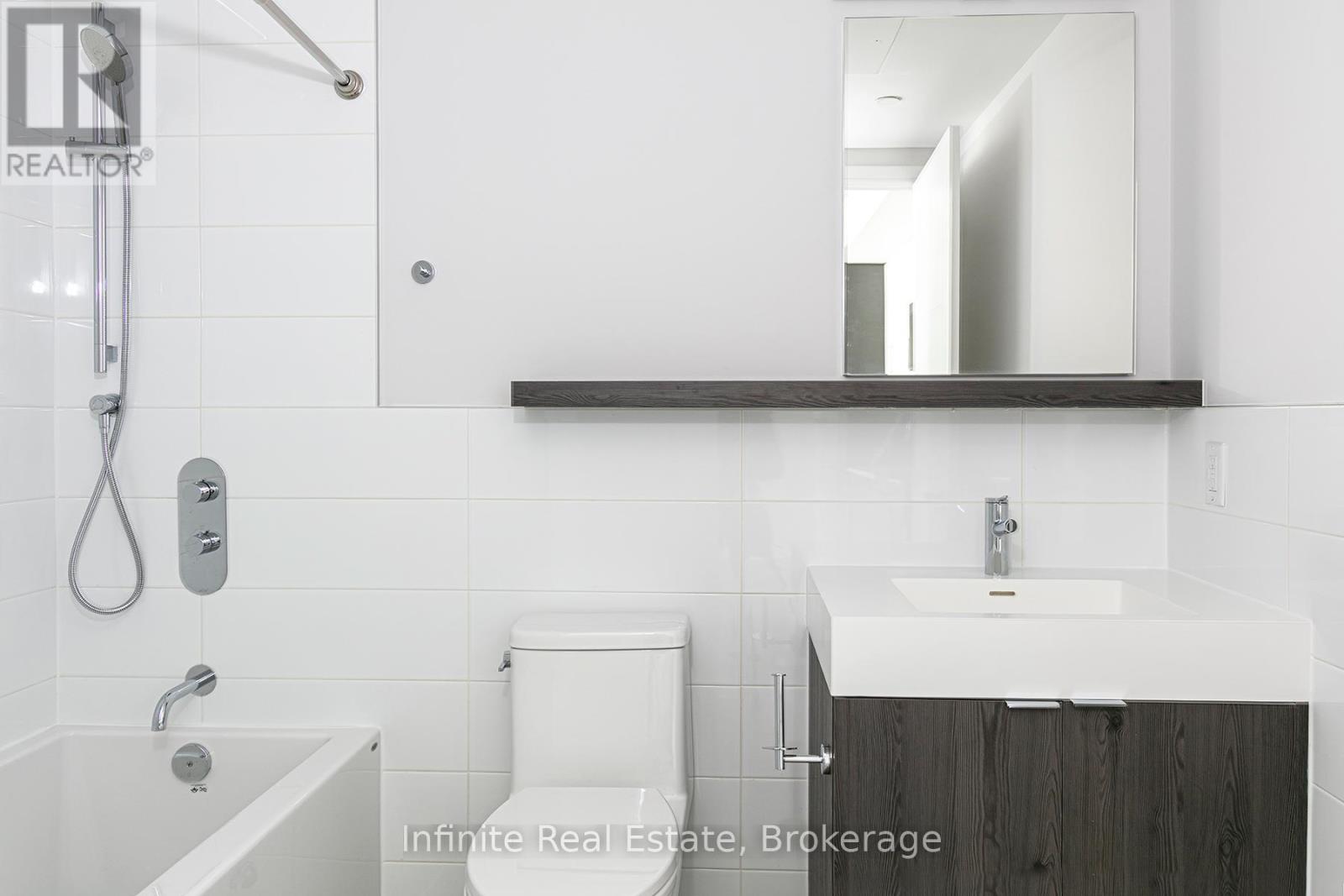 301 - 664 Spadina Avenue, Toronto, Ontario  M5S 2H7 - Photo 10 - C13631254