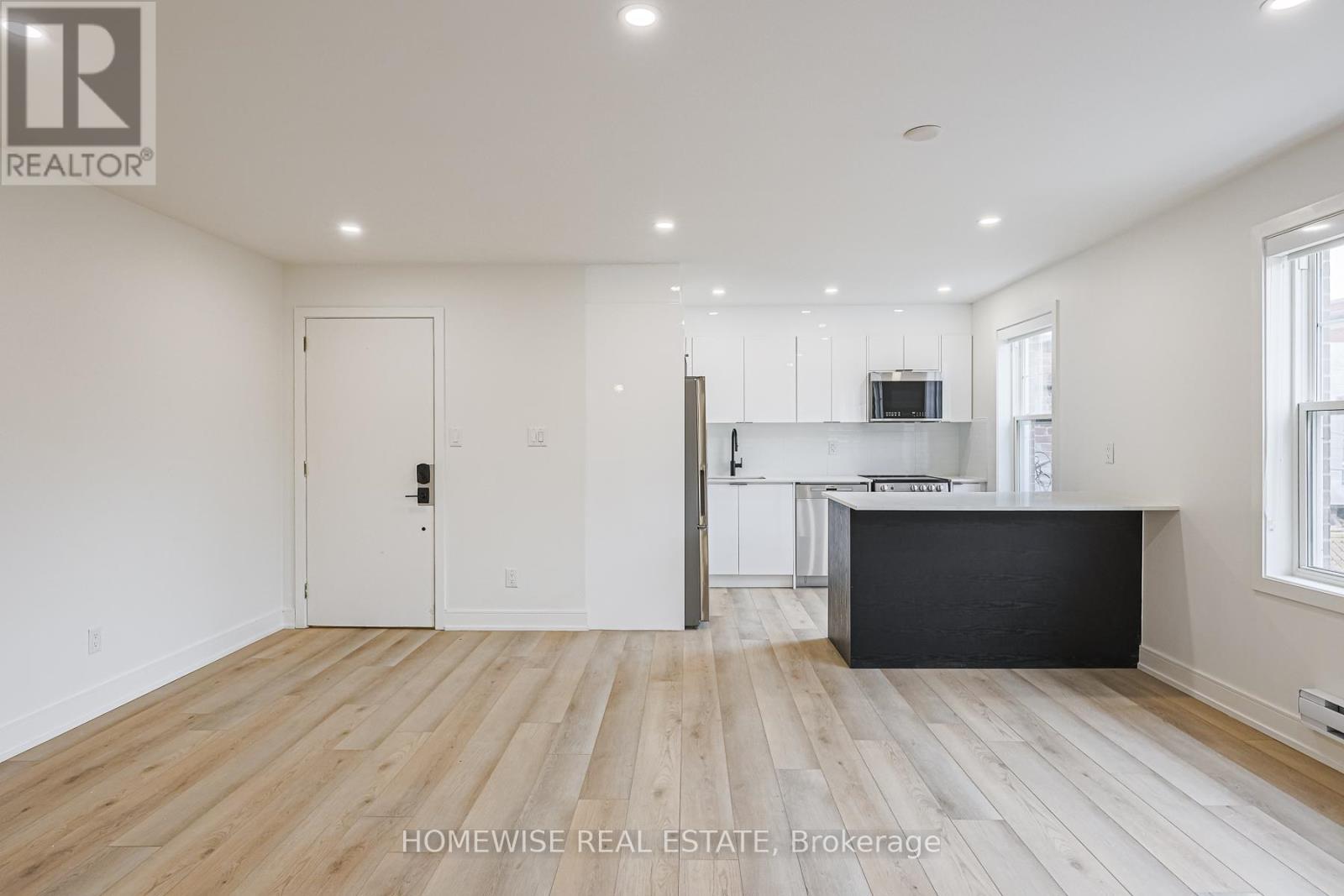 2 - 383 Spadina Road, Toronto, Ontario  M5P 2W1 - Photo 4 - C13631278