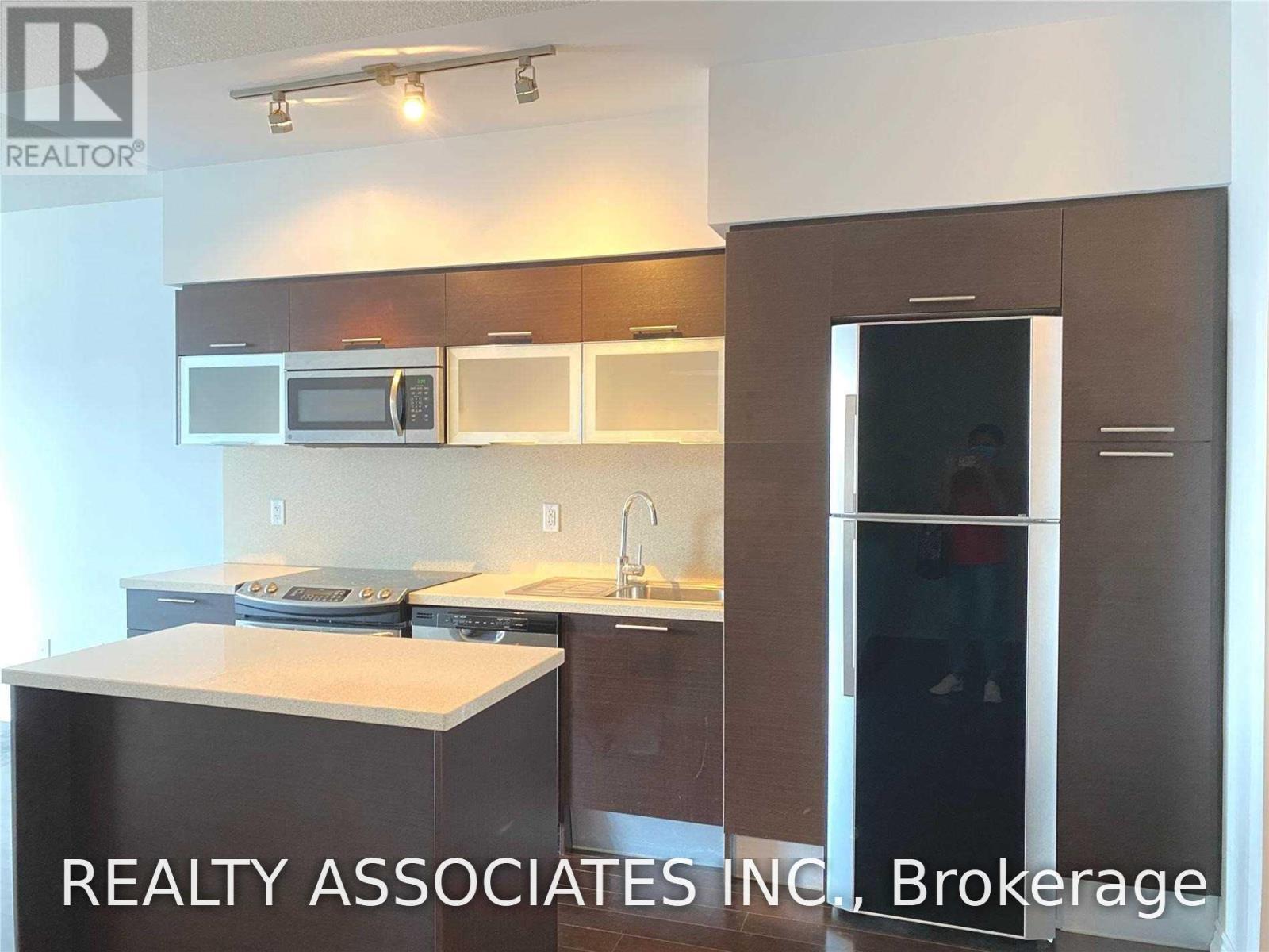 2813 - 386 Yonge Street, Toronto, Ontario  M5B 0A5 - Photo 3 - C13631282