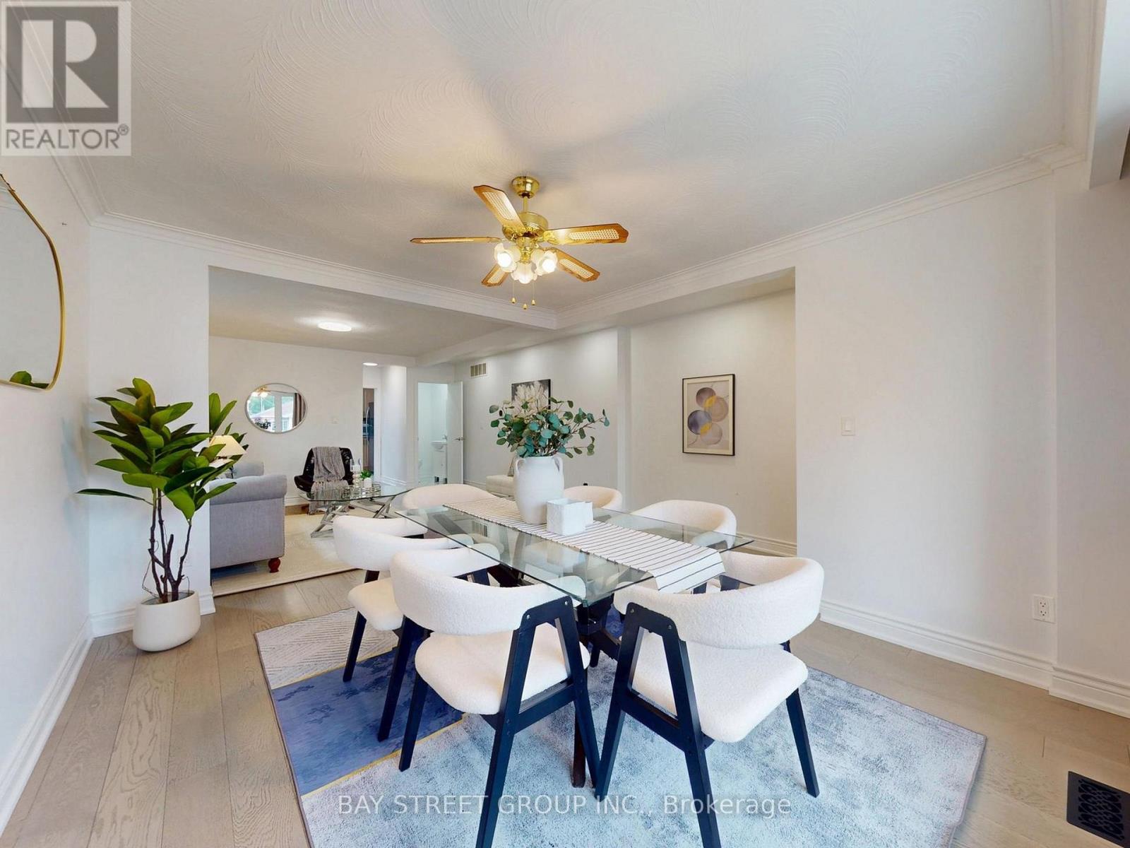 6 Moira Avenue, Toronto, Ontario  M1K 1B6 - Photo 12 - E13631268