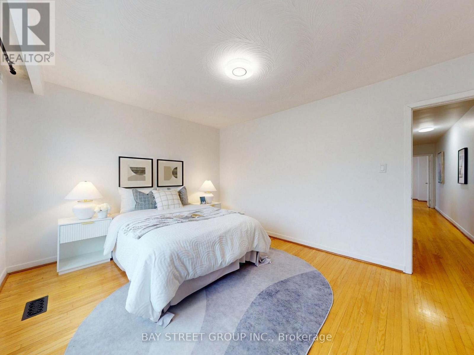 6 Moira Avenue, Toronto, Ontario  M1K 1B6 - Photo 21 - E13631268