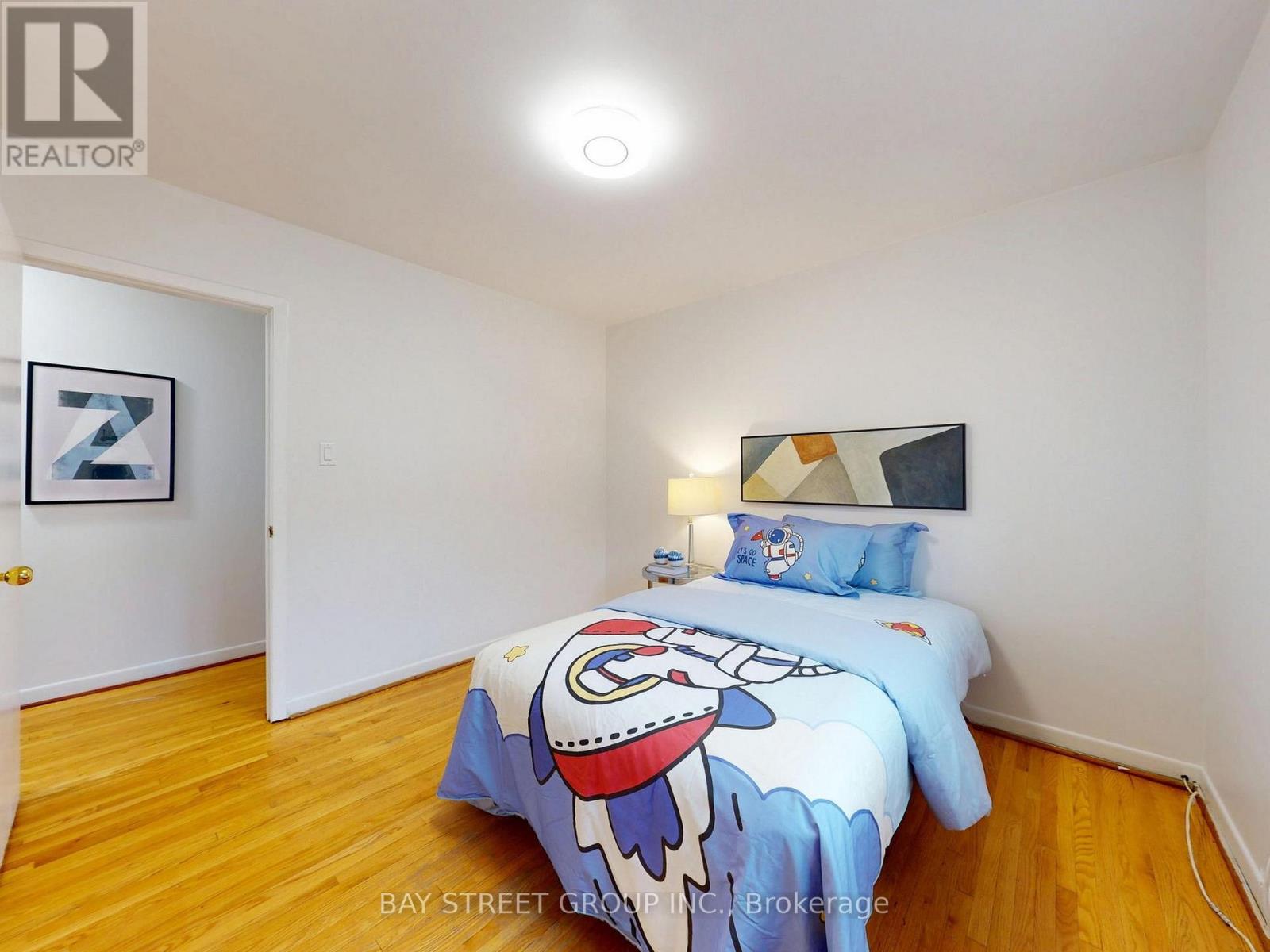 6 Moira Avenue, Toronto, Ontario  M1K 1B6 - Photo 26 - E13631268