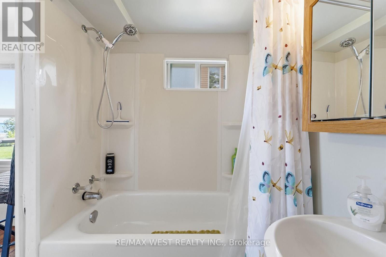 2234 Crystal Beach Road, Innisfil, Ontario  L9S 3W9 - Photo 15 - N13631286