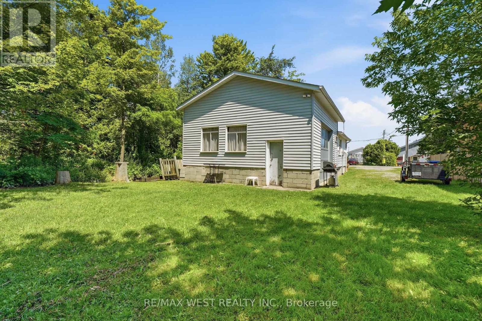 2234 Crystal Beach Road, Innisfil, Ontario  L9S 3W9 - Photo 16 - N13631286