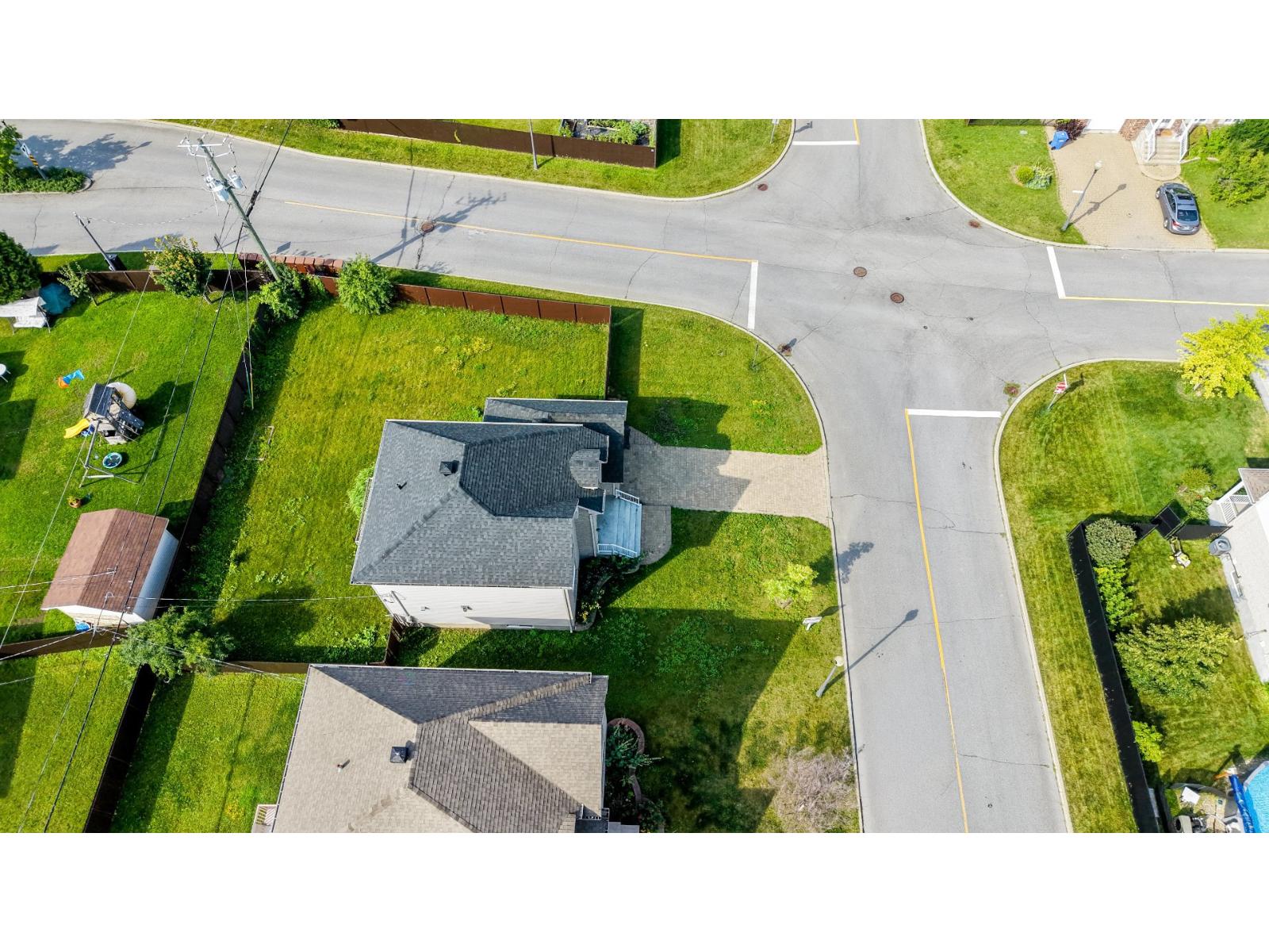 88 Rue du Beau-Rivage Vaudreuil-Dorion Quebec Canada J7V9X3 5